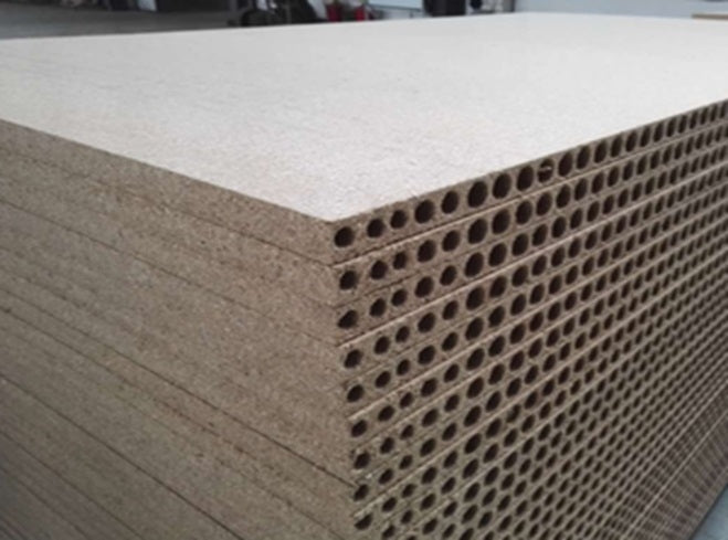 CHIPBOARD HOLES 90cm*210cm*33mm